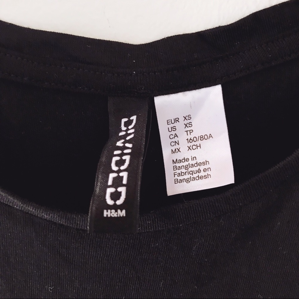 H&M || Tank - Picture 2 of 5